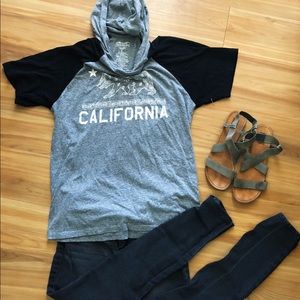 California Hooded T-shirt